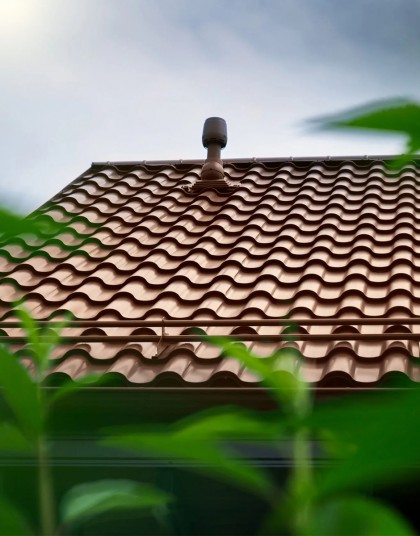 GOODLOCK – Maloformátová plechová strešná krytina bez viditeľných skrutiek