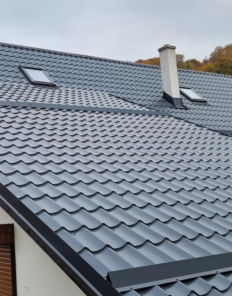 PROFIL – Obľúbená veľkoformátová plechová strešná krytina
