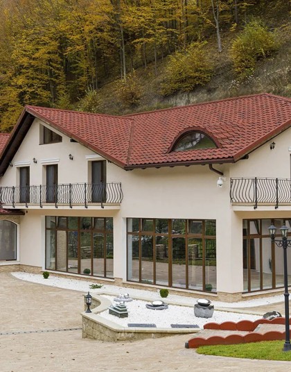 ROCA – Plechová strešná krytina s minerálnym posypom