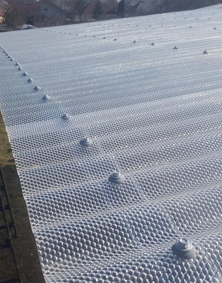 Vlnitý polykarbonát - moderné riešenie pre presvetlenie a odolnosť