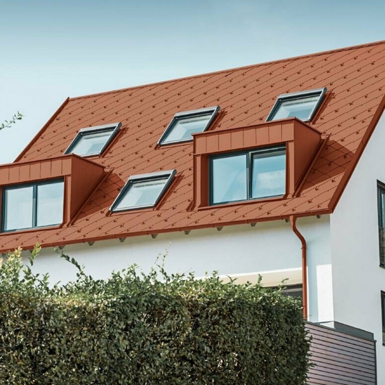 P.10 Tehlovo červená