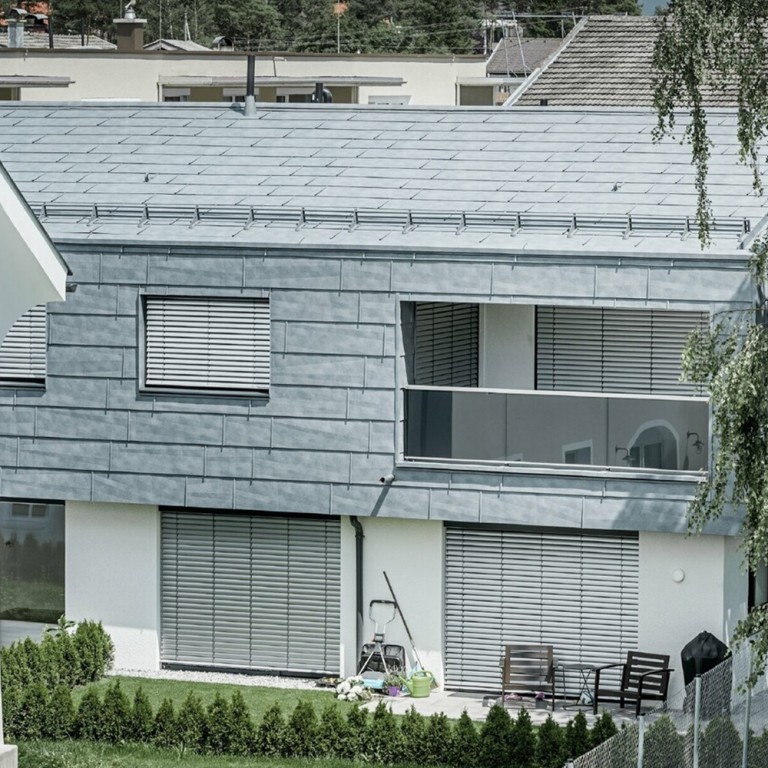 P.10 Kamenná šedá